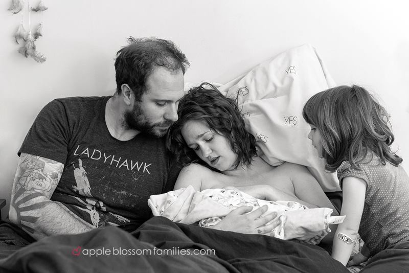 Resting after a home birth Photo: Morag Hastings, Apple Blossom Families
